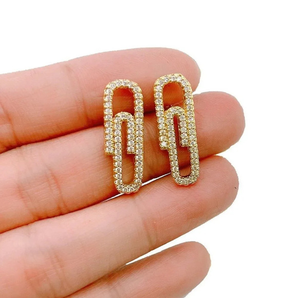 NEW! 18K Yellow Gold Plated & Sterling Silver Cubic Zirconia Paperclip Earrings - Picture 4 of 7
